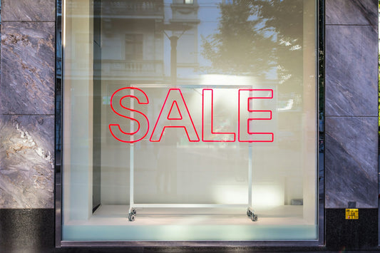 Stand Out from the Crowd: How to Craft a Captivating Unique Selling Proposition that Grabs Attention